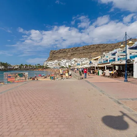 Terrace - 100 Meters From The - Gran Canaria